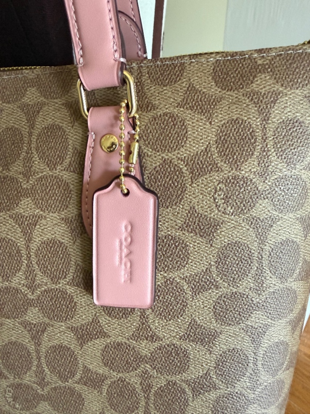 Coach Gallery Tote Khaki Pink Signature Canvas Leather Bag NEW - Picture 8 of 13